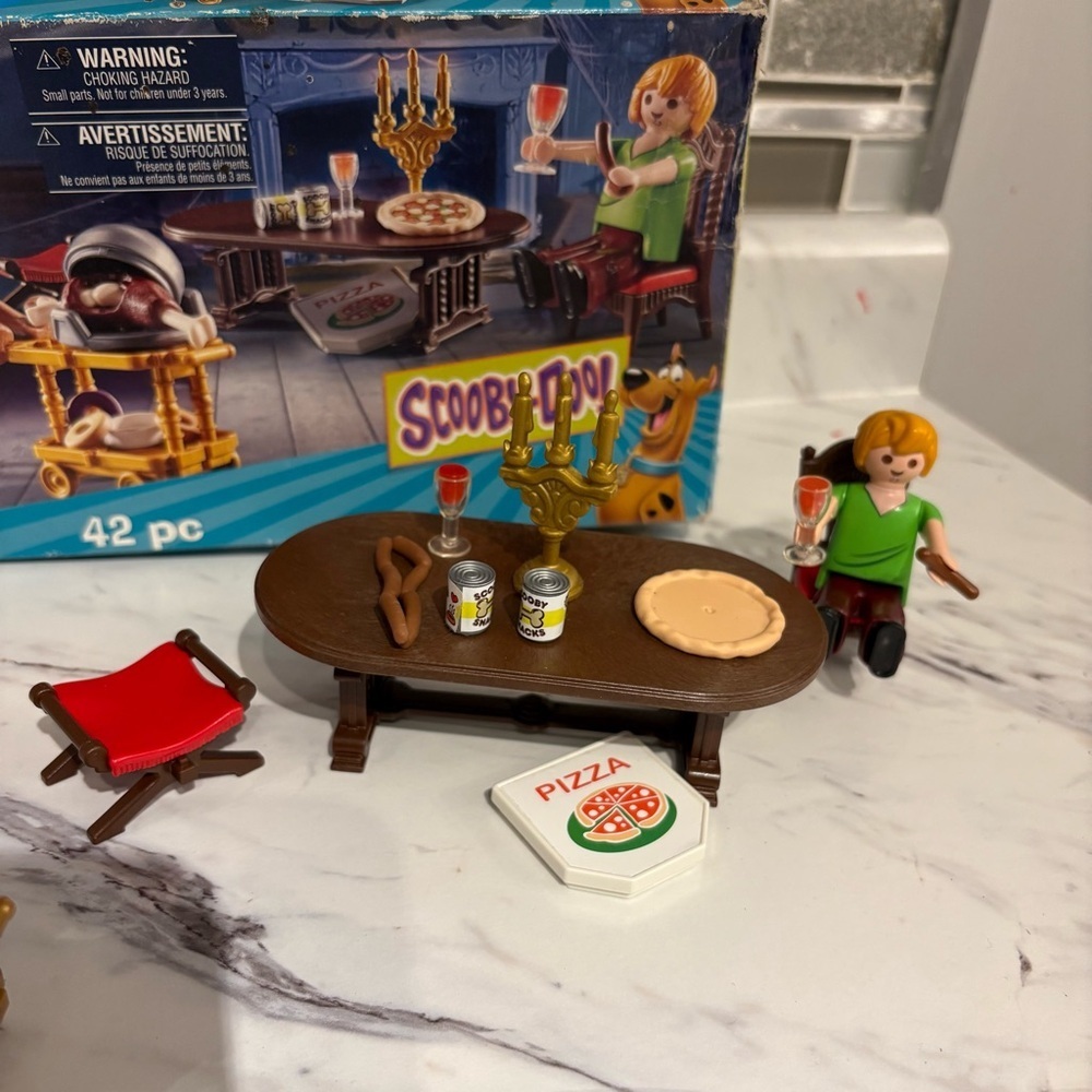 Playmobil‎ Scooby-Doo Dinner with Shaggy Playset (70363) - Picture 3 of 10